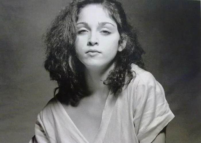Откровенные фотографии 20-летней Мадонны (18 фото)
